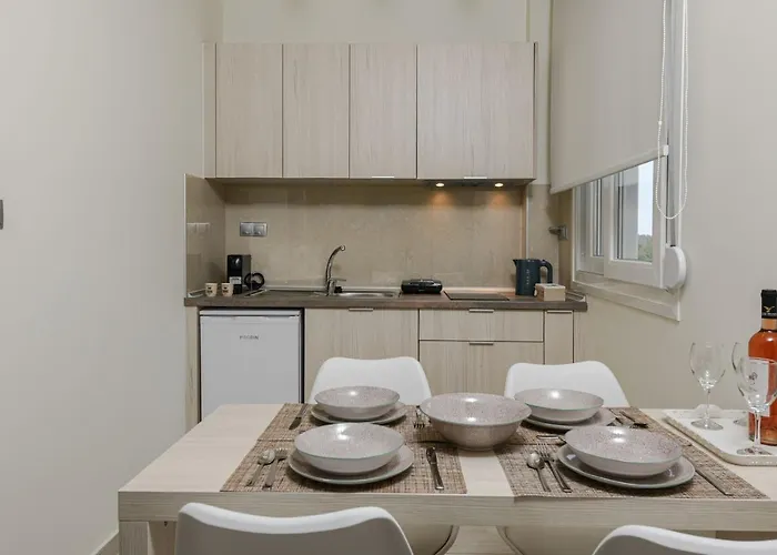 Alfa Boutique Hotel *