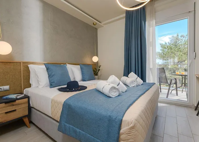 Alfa Boutique * Κοίνυρα