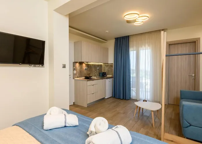 Alfa Boutique * Κοίνυρα